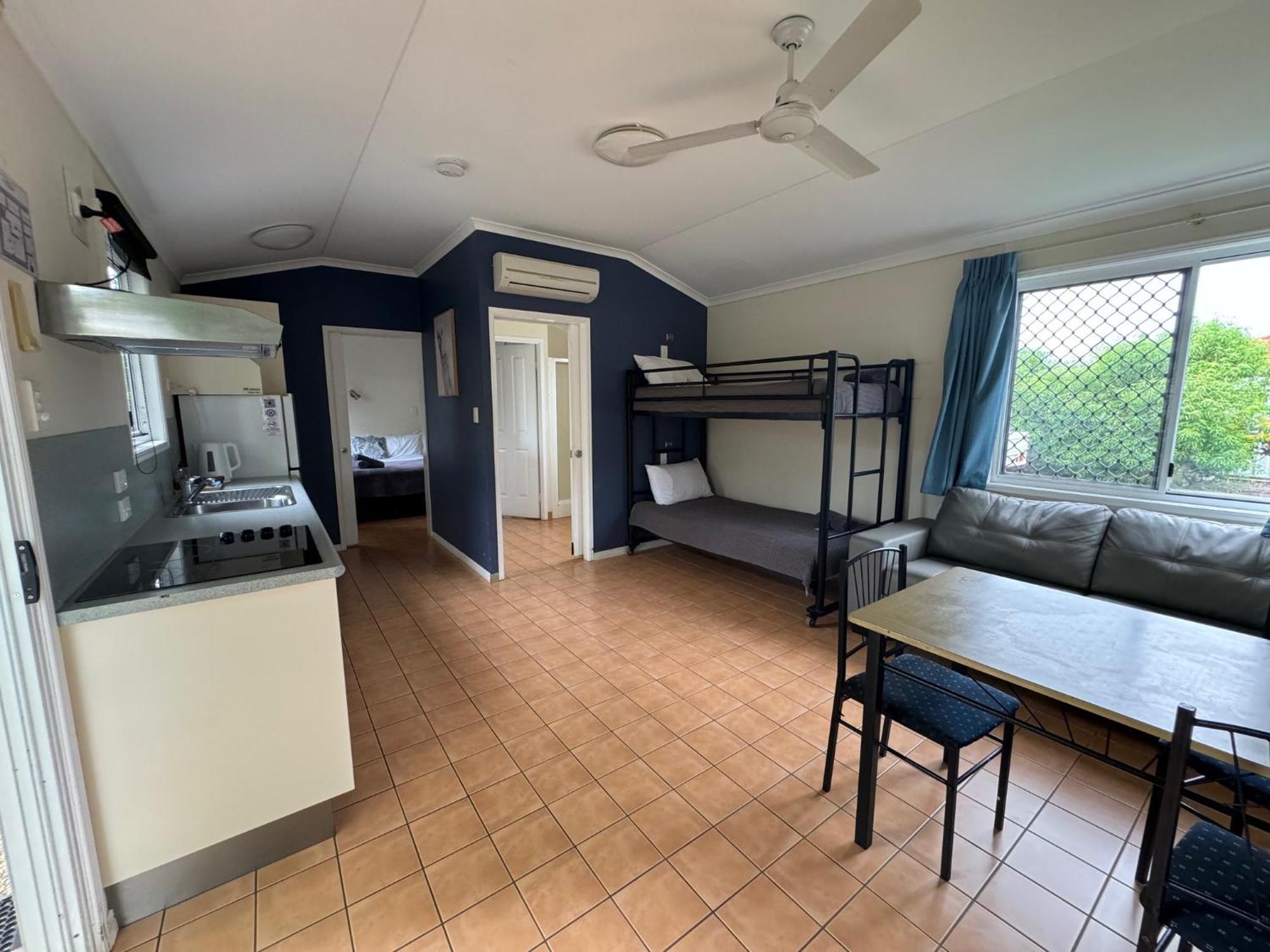 Mareeba Motor Inn Eksteriør bilde